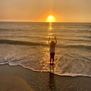 Meet your Posher, Robin